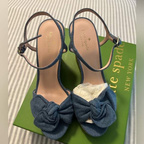 Adorable Kate Spade Janae denim blue Wedge Sandals size 9 - Picture 3 of 9